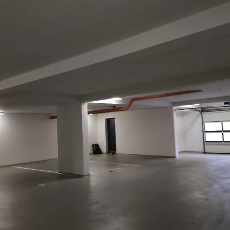 アパート La&ma ザダル